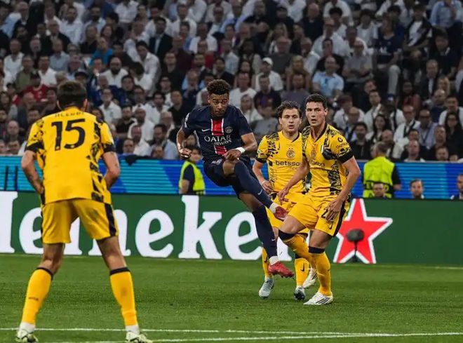 开云体育网页版转折点！巴黎圣日耳曼调整名单，NBA季后赛今夜攻防权衡，更衣室稳定，纪律约束更严格的简单介绍